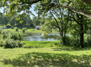Tri Bogatyrya Guest House