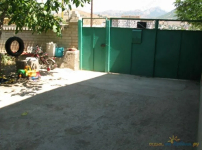 Chehova 19 Guest House