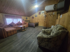 Komnata U Morya 6 Apartments