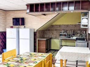 Отель Кавказ