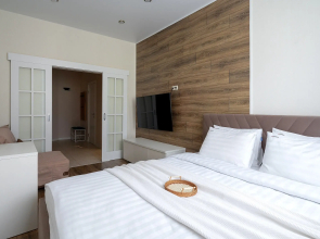 Апартаменты Red Apartments Арт Лайт Сити Моравия