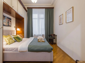 Квартира GM Apartments на 16 этаже Сталинской высотки