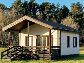 Moroshka na Beregu Ozera Private house