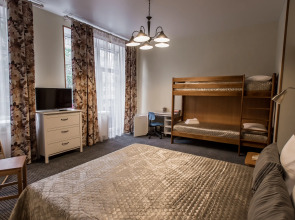 Гостиница Домашняя гостиница Подушка