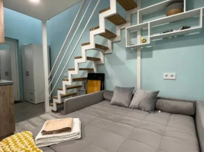 Двухуровневая студия Bright Yellow на Электрозаводской