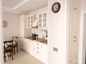 Апартаменты ЖК Романов с балконом и красивым видом