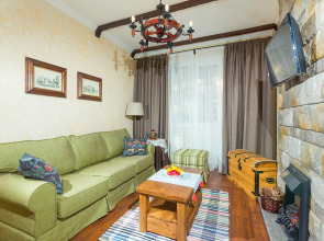 Три Мушкетера