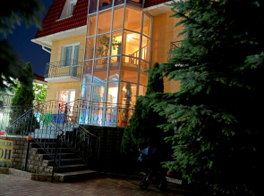 Feniks Hotel