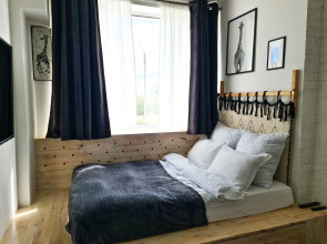 Апартаменты Строителей 7/2