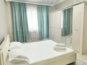 Apartamenty Prostornye svetlye 3-h komnatnye