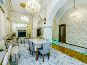 Premium at Nizami Street on Targovi Apartments