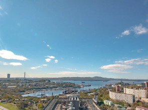 Апартаменты на высоком этаже, рядом с театром и мостом, недалеко от центра. Фастовская 29.