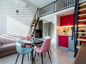 Апартаменты около площади Восстания (1)