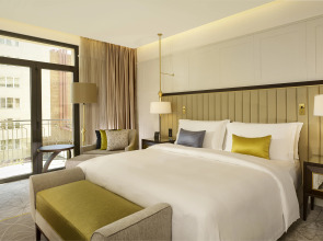 The Alexander, a Luxury Collection Hotel