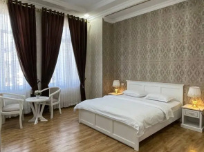 Отель Izumrud Palace