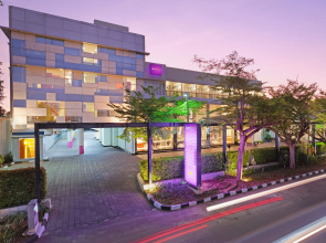 Quest Hotel Simpang Lima - Semarang