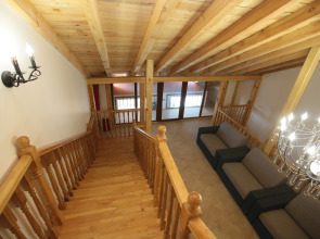 Отель Киараз Арена