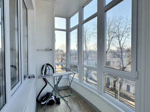 Квартира Двухкомнатная в центре у парка