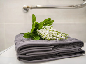 Апартаменты SunSet Хохлова 7