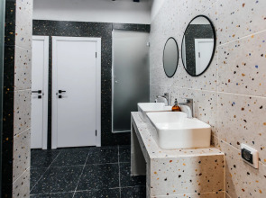 Отель Гагаринн