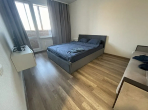 Na Ulitse Papanina 40 Flat