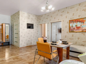 Квартира на Декабристов 17