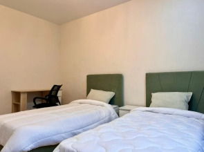 Квартира Просторная 2Комнатная Рядом с Аэропортом на Гусарской