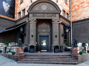 Апартаменты InterLoft 1 Old Town Free Parking Wi-Fi 100/50 Smart TV