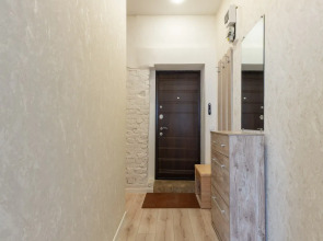 Стильная Двухкомнатная Квартира Рядом С Центром