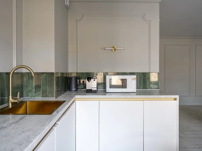 Апартаменты в Доме-Памятнике Дом имени Гоголя в Самом Центре Санкт-Петербурга