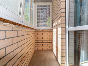 Апартаменты С Новым Ремонтом Возле Парка Краснодар