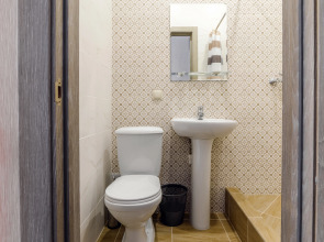 Отель Платон