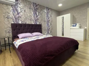 Квартира четырехкомнатная на Цюрупы, 84