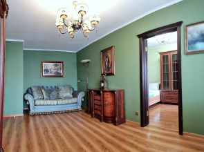 Апартаменты 2х Комнатная Квартира в Английском Стиле