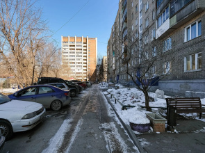 Квартира 1 комнатная на Челюскинцев 14-158