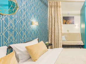 Апартаменты с Видом на Озеро