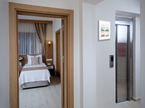 Отель Zeyn Otel Istanbul