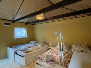Na Kurshskoy Kose Chalet