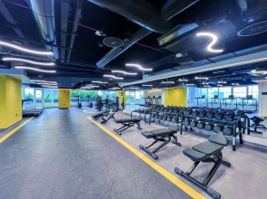 Апартаменты Welcome Home in Me Do Re Tower