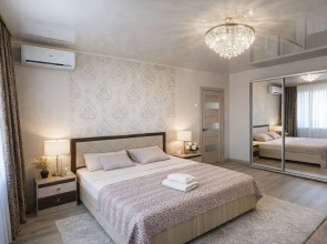 Na Barrikadnoy 63 Flat