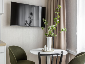 Квартира Moscow Deluxe Apartments Comfy Studio Berzarina