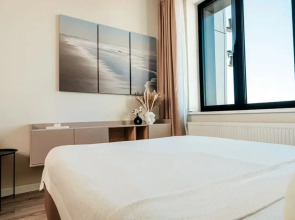 Квартира Атмосферная Студия на 41 Этаже