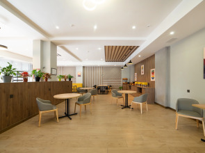 Отель Freedom Bishkek Hotel