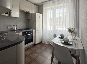 Квартира 2-комн. Люкс Ракетный 15