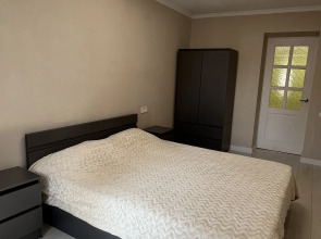 Квартира Уютная с морем через дорогу