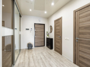 Квартира Antic на Кременчугской Satin Home