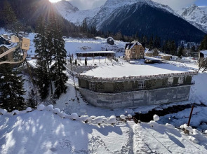 Отель Таулу