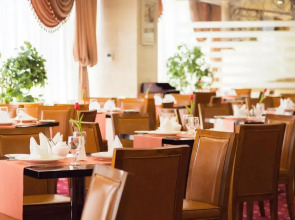 Отель Shera Inn