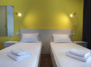 Апартаменты Кварт Хаус улица 40 лет Победы 45