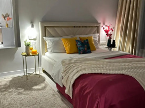 Квартира Светленькое Уютное Гнездышко